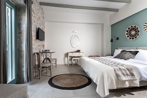 SUPERIOR DELUXE WITH SEA VIEW